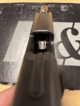 SMITH & WESSON Shield 9 Ez 9MM LUGER (9x19 PARA) - Image 4 of 5