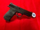 SMITH & WESSON M&P 40 .40 S&W - Image 2 of 4