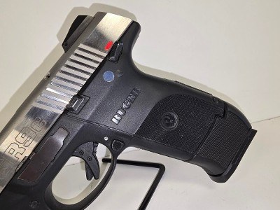 RUGER SR9C 9MM LUGER (9x19 PARA) - Image 3 of 7