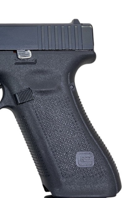 GLOCK 17 Gen 5 9MM LUGER (9x19 PARA) - Image 6 of 6