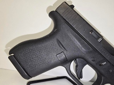 GLOCK 42 .380 ACP - Image 3 of 7