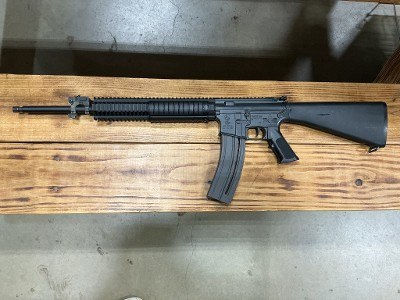 COLT M16 .22 LR - Image 5 of 8