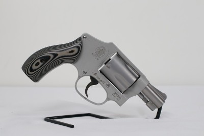 SMITH & WESSON 642-2 .38 SPL - Image 1 of 4