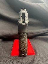 TAURUS TH40 40 Smith & Wesson - Image 3 of 5
