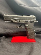 TAURUS TH40 40 Smith & Wesson - Image 4 of 5