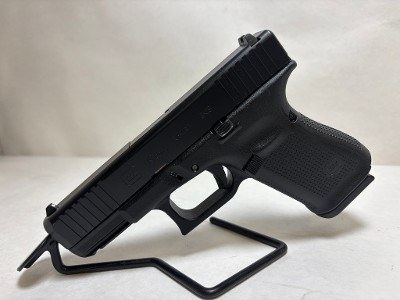 GLOCK G19 GEN 5 9MM LUGER (9X19 PARA) - Image 1 of 6