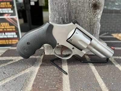 SMITH & WESSON 66 COMBAT MAGNUM .357 MAG - Image 2 of 3