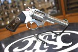 RUGER SP101 .22 LR - Image 1 of 4