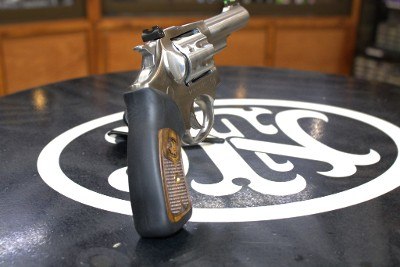 RUGER SP101 .22 LR - Image 3 of 4