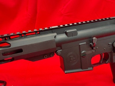 RADICAL FIREARMS RF-15 PISTOL .300 AAC BLACKOUT - Image 3 of 10