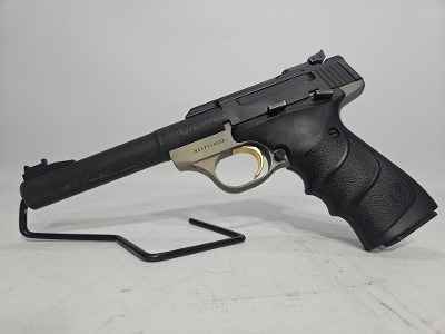 BROWNING BUCKMARK 22 - PISTOL .22 LR - Image 1 of 6