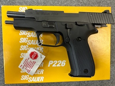SIG SAUER P226 9MM LUGER (9x19 PARA) - Image 11 of 13