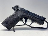 SMITH & WESSON BODYGUARD 2.0 .380 ACP - Image 6 of 9