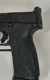 SMITH & WESSON M&P9 M2.0 (13564) 9MM LUGER (9x19 PARA) - Image 3 of 9