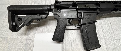 RADICAL FIREARMS RF-15 5.56X45MM NATO - Image 2 of 5