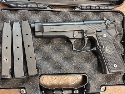BERETTA 92FS 9MM LUGER (9X19 PARA) - Image 1 of 8