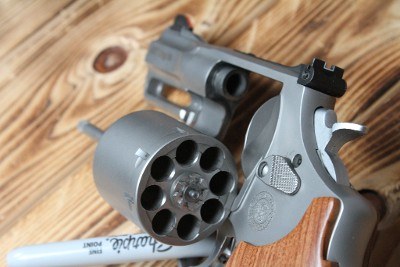 SMITH & WESSON 627 PERFORMANCE .357 MAG - Image 3 of 5