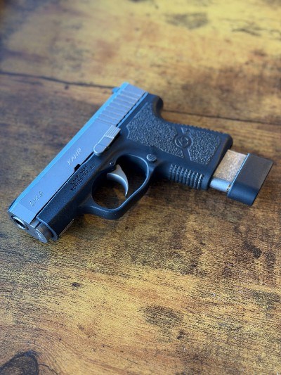 KAHR ARMS CM9 9MM LUGER (9x19 PARA) - Image 2 of 2