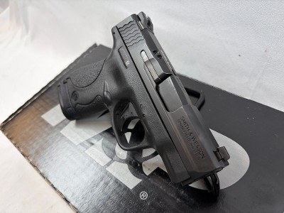 SMITH & WESSON M&P SHIELD .40 S&W - Image 6 of 6
