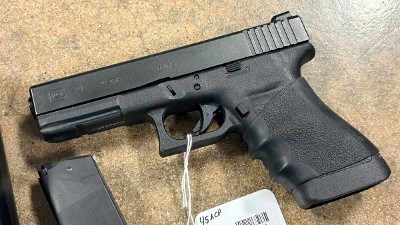 GLOCK 21 45 ACP (45 Auto) - Image 2 of 7