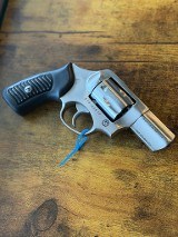 RUGER SP101 (DOUBLE ACTION ONLY) .357 MAG - Image 1 of 2