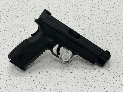 SPRINGFIELD ARMORY XDM-9 4.5" 9MM LUGER (9X19 PARA) - Image 2 of 10