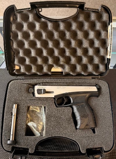 WALTHER SP22 .22 LR - Image 3 of 3