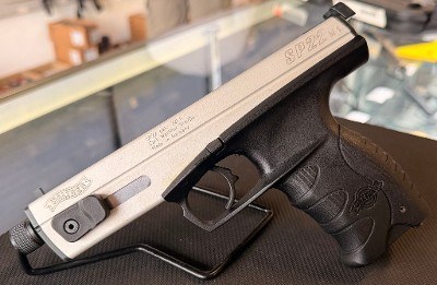 WALTHER SP22 .22 LR - Image 1 of 3