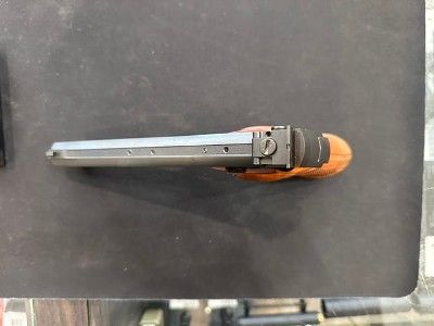 SMITH & WESSON MODEL 41 .22 LR - Image 2 of 11