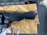 SMITH & WESSON M&P R8 PERFORMANCE .357 MAG - Image 3 of 19