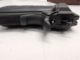 SIG SAUER 1911 C3 45 ACP (45 Auto) - Image 6 of 10