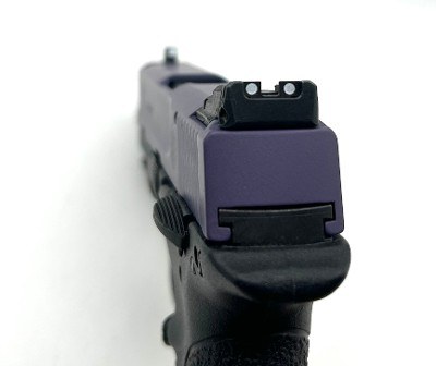 SMITH & WESSON M&P22 COMPACT THREADED BARREL .22 LR - Image 9 of 10