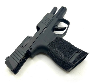 SIG SAUER P365-380 .380 ACP - Image 5 of 9