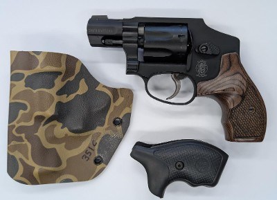 SMITH & WESSON 351C .22 WMR - Image 1 of 1