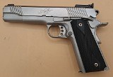 KIMBER STAINLESS TARGET II .45 ACP - Image 1 of 3