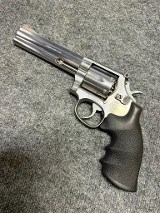 SMITH & WESSON 686 .357 MAG - Image 1 of 5