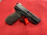 HECKLER & KOCH P30 40S&W HAMMER FIRED WITH SAFETY 40 - Image 1 of 7