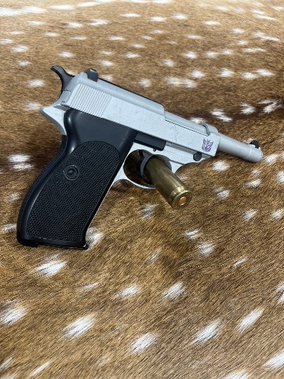 WALTHER P38 9MM LUGER (9x19 PARA) - Image 1 of 8
