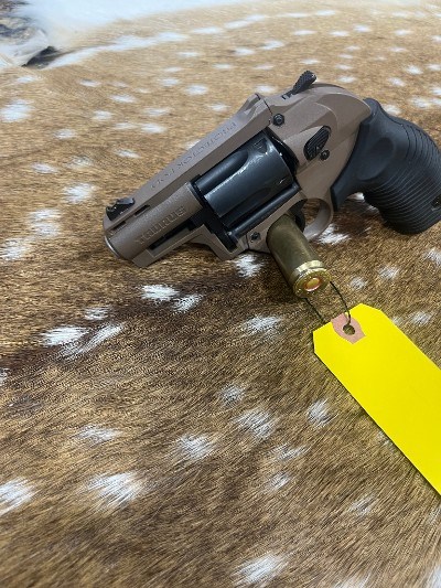 TAURUS 605 PROTECTOR POLY .357 MAG - Image 5 of 6