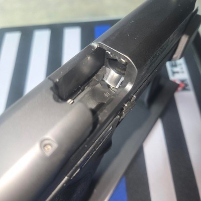 SMITH & WESSON LE M&P 40 .40 S&W - Image 5 of 5