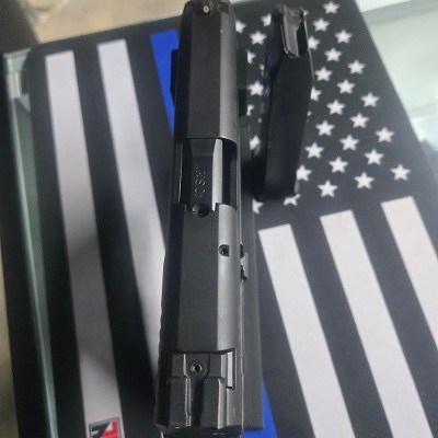 SMITH & WESSON LE M&P 40 .40 S&W - Image 3 of 5