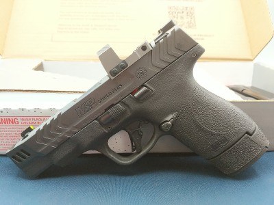SMITH & WESSON PERFORMANCE CENTER M&P9 SHIELD PLUS CARRY COMP (MICRO-COMPACT) 9MM LUGER (9X19 PARA) - Image 2 of 4