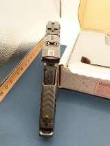 SMITH & WESSON PERFORMANCE CENTER M&P9 SHIELD PLUS CARRY COMP (MICRO-COMPACT) 9MM LUGER (9X19 PARA) - Image 3 of 4
