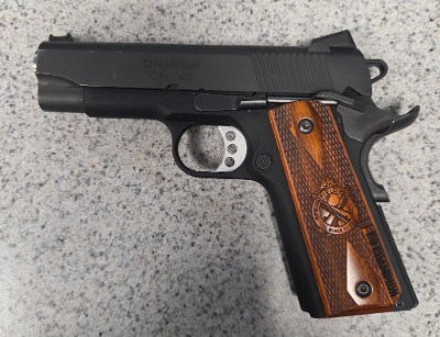 SPRINGFIELD ARMORY 1911 RANGE OFFICER CHAMPION .45 ACP - Image 2 of 6