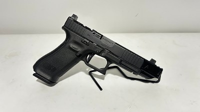 GLOCK 45 9MM LUGER (9x19 PARA) - Image 1 of 2