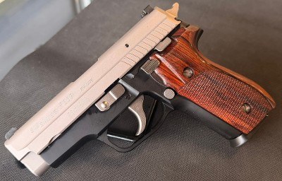 SIG SAUER P229 STAINLESS .40 S&W - Image 1 of 3
