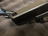 GLOCK G17M MOS (FACTORY REFURBISHED) 9MM LUGER (9X19 PARA) - 8 of 18
