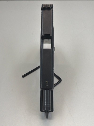 GLOCK 22 .40 - Image 3 of 7