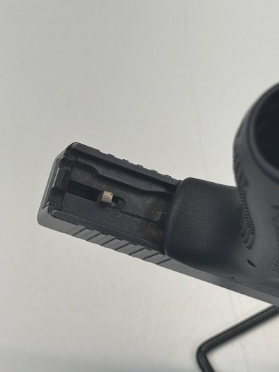 GLOCK 22 .40 - Image 5 of 7