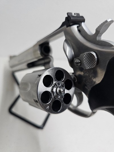 SMITH & WESSON 686 .357 MAG - Image 2 of 3